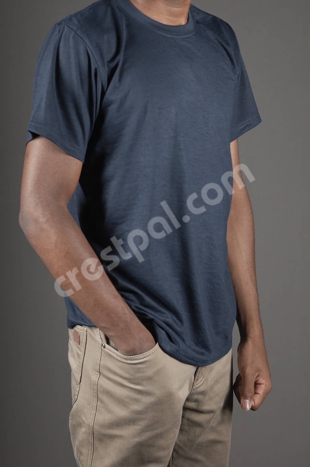 Roundneck Navy Blue — collar and placket detail